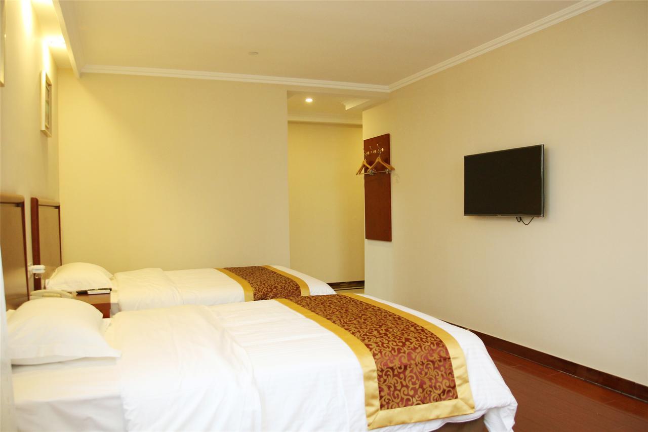Greentree Inn Anhui Chizhou Guichi District Changjiang South Express Hotel מראה חיצוני תמונה